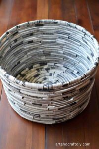 50+ Creative DIY Crafts Using Recycled Materials - DIY Art and Crafts ...