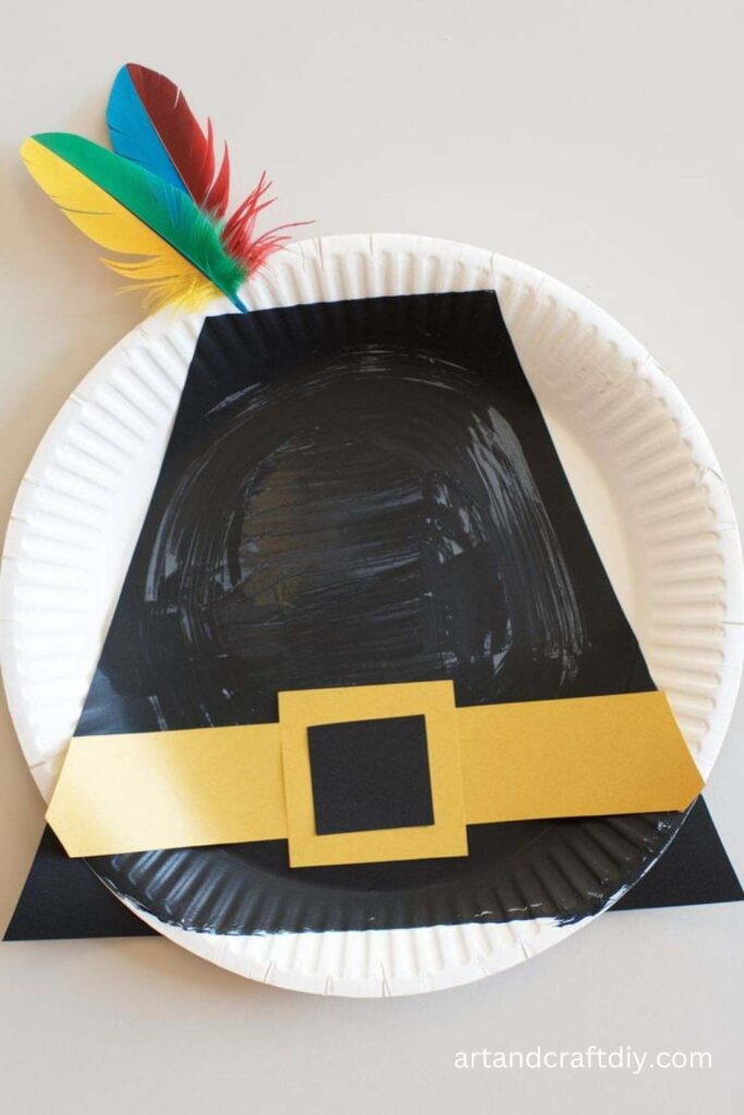 Paper Plate Pilgrim Hats craft