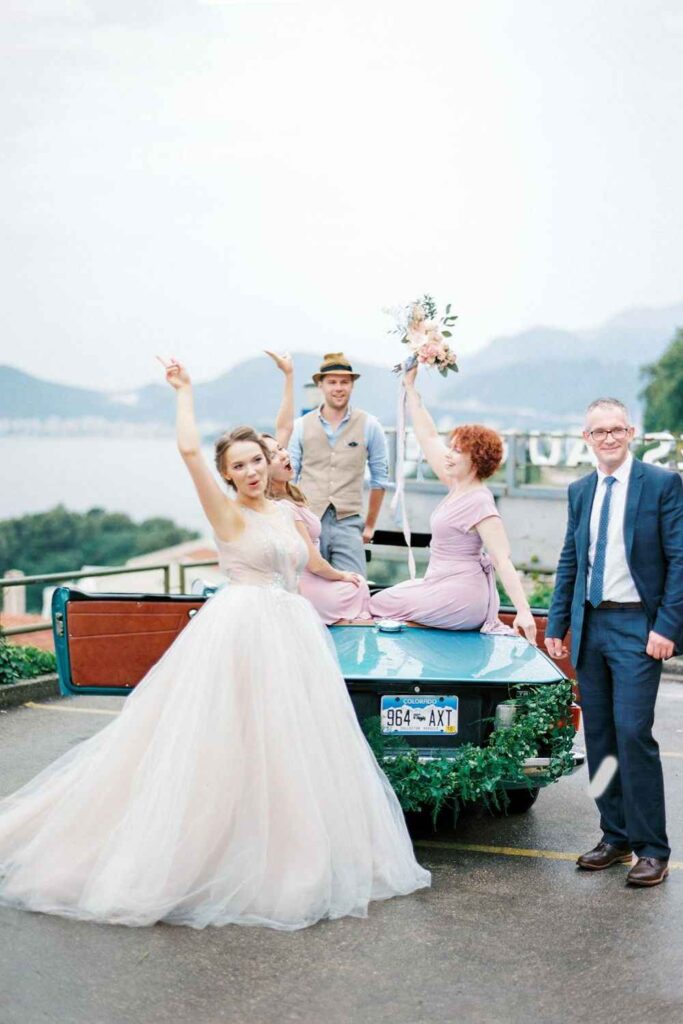 Who Knows the Bride Best?