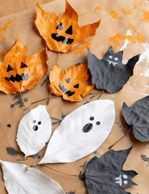 Ghost Leaf Garland