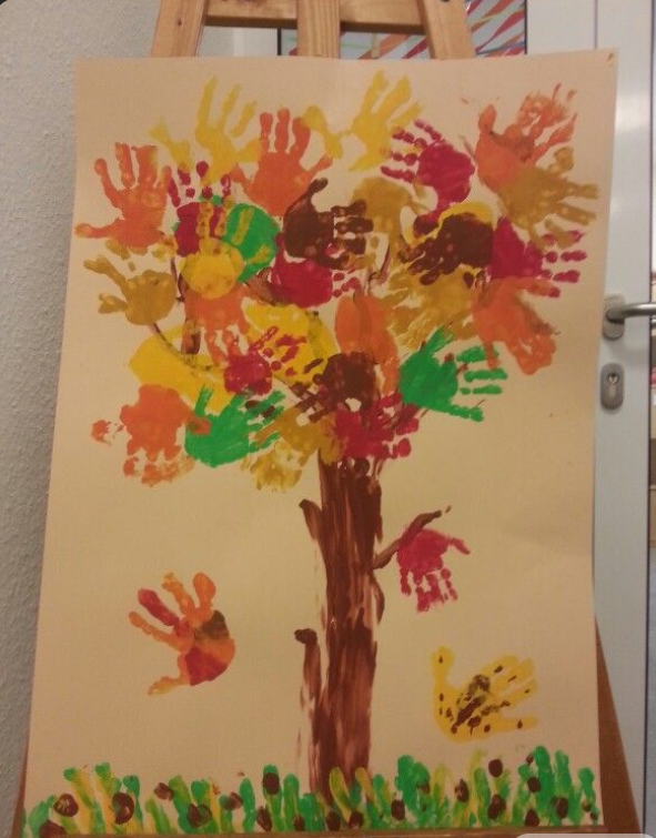 Handprint Fall Tree
