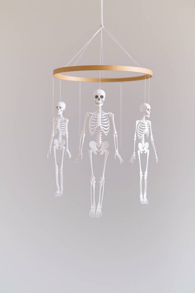 Skeleton Mobile