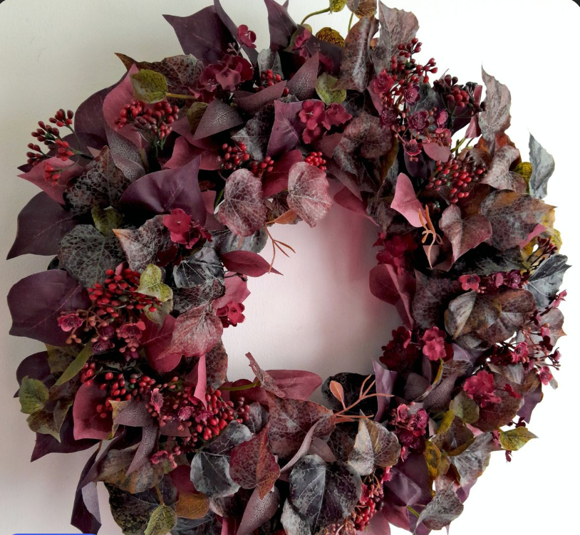 Dark-Themed Autumn Wreaths