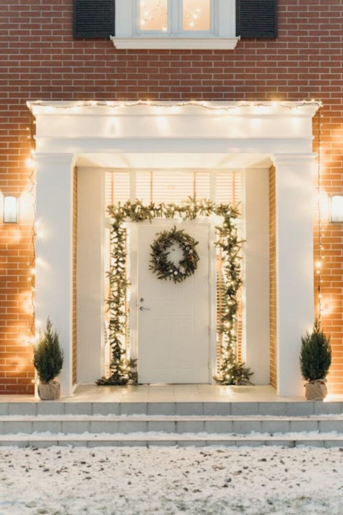 Light-Up Christmas Wreaths
