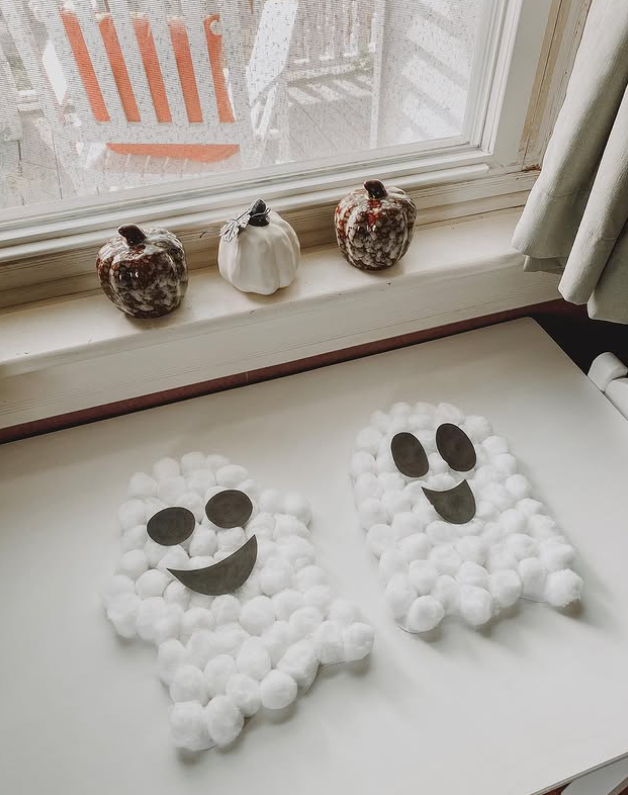 Cotton Ball Ghosts