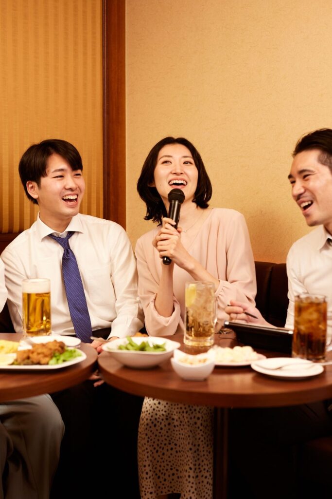 Karaoke Winter Night