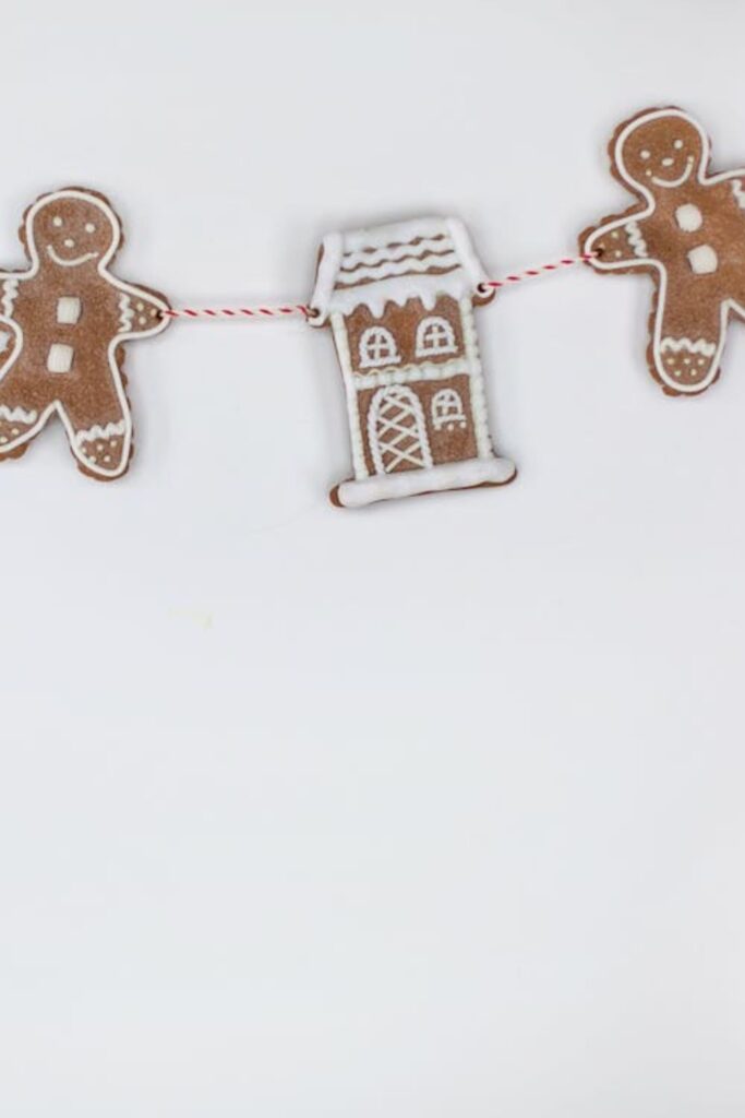 Gingerbread Garland