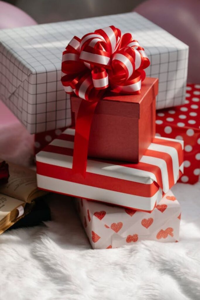 Red Gift Wrapping Station