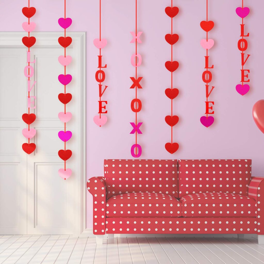 DIY Heart Garland Wall Decor