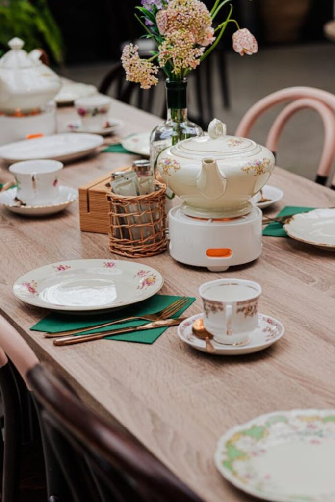 Vintage Tea Party Table Theme